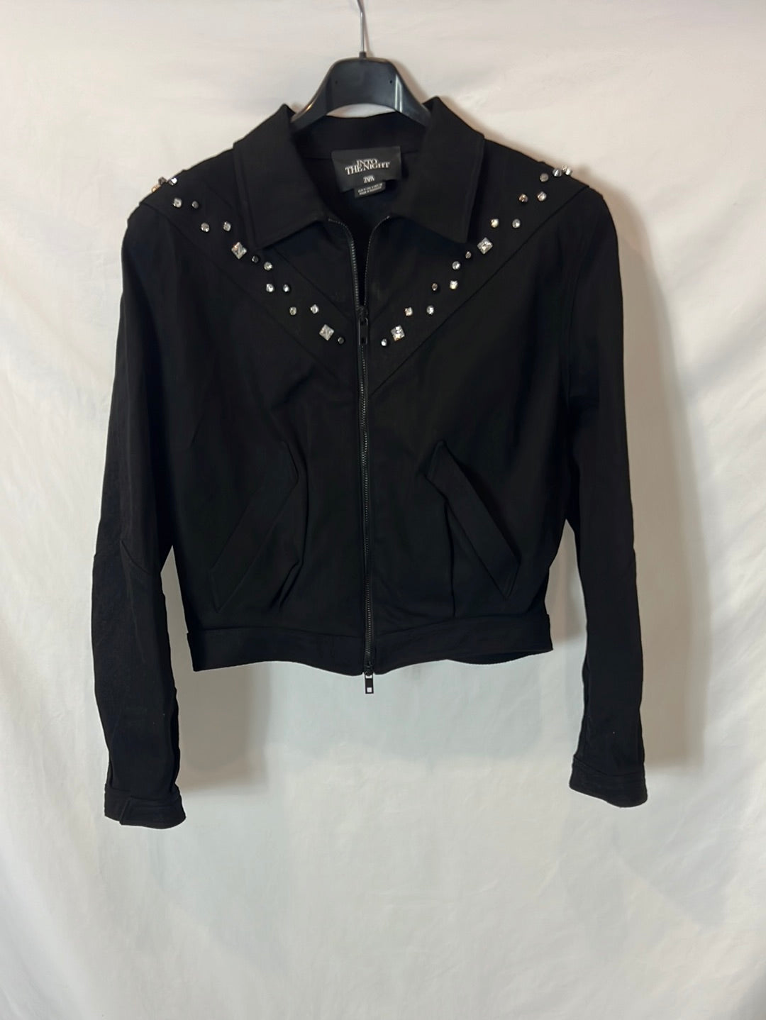 ZARA. Black studded denim jacket TM