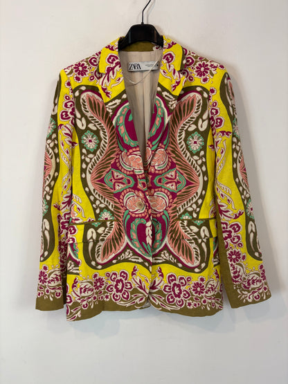 ZARA. Blazer estampada lino y algodón