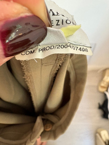 ARMANI COLLEZIONI. Khaki flowy pants. T 40