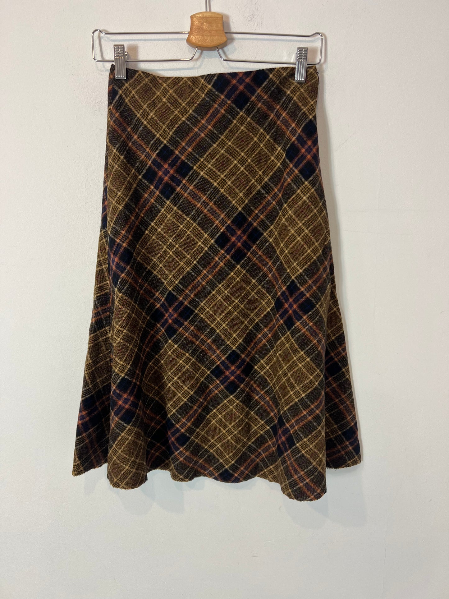 MASSCOB. Falda  cuadros marrones lanaT.36