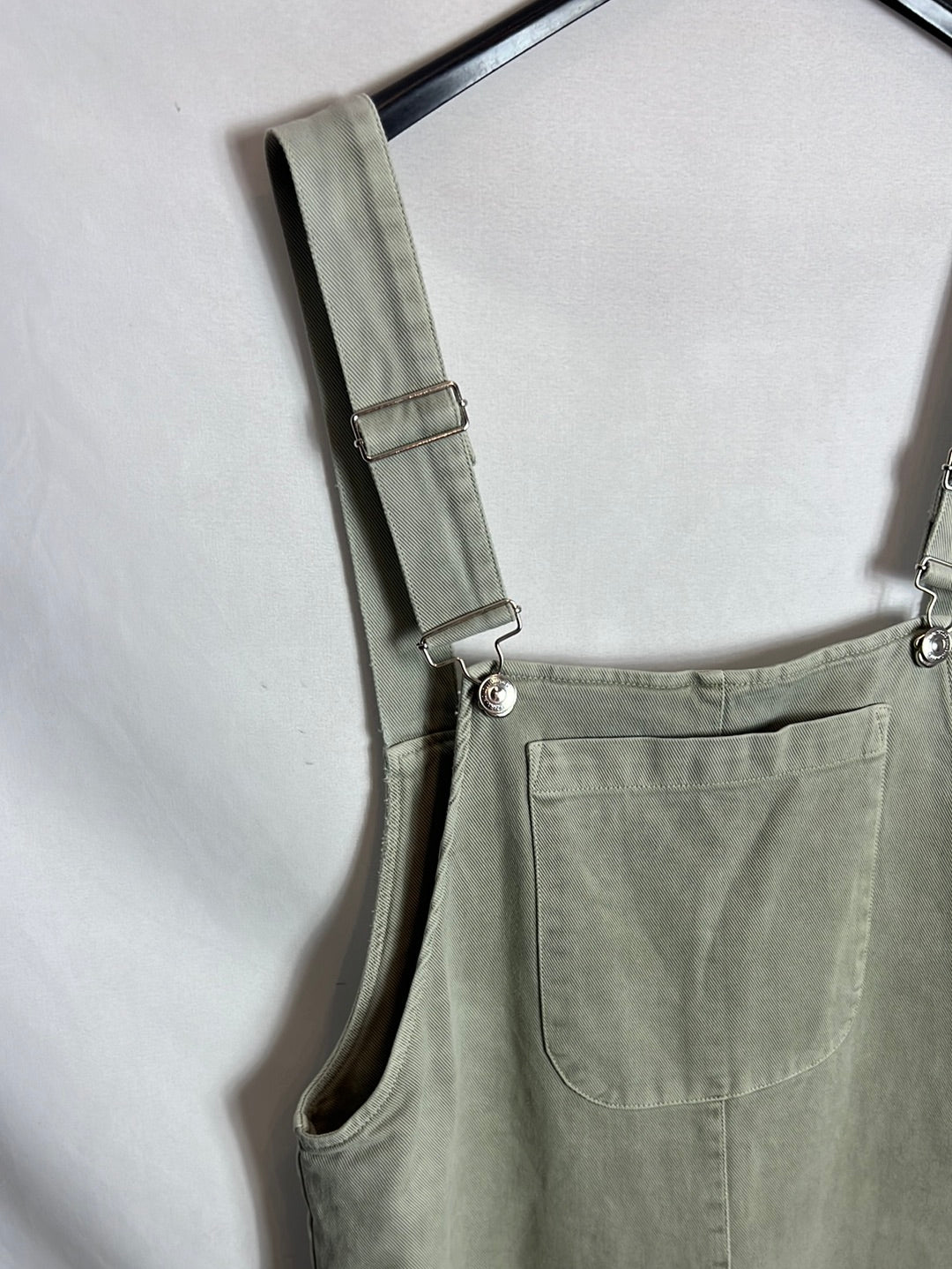 ZARA. Peto verde pata ancha culotte. T M