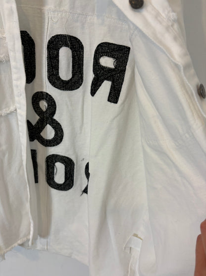 OTRAS. Cazadora blanca detalle espalda T S/M