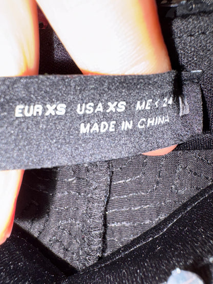 ZARA. Pantalón lentejuelas ligeramente acampanado