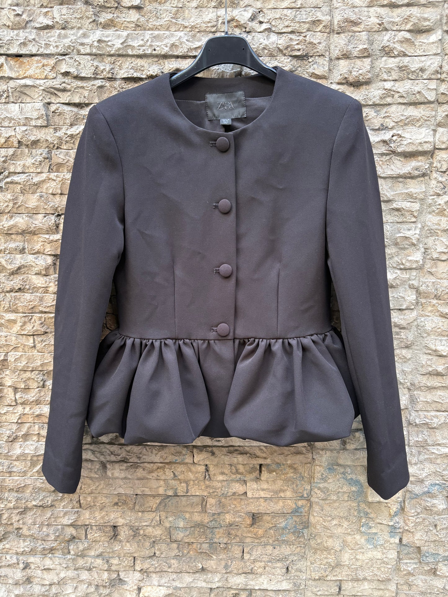 ZARA. Coral beaded jacket. TS