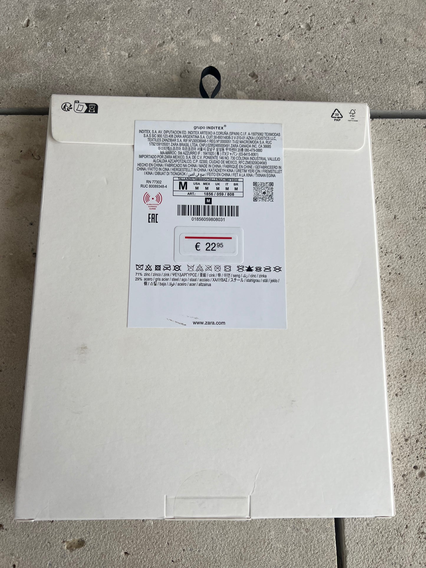 ZARA. Collar figura plateado. T M