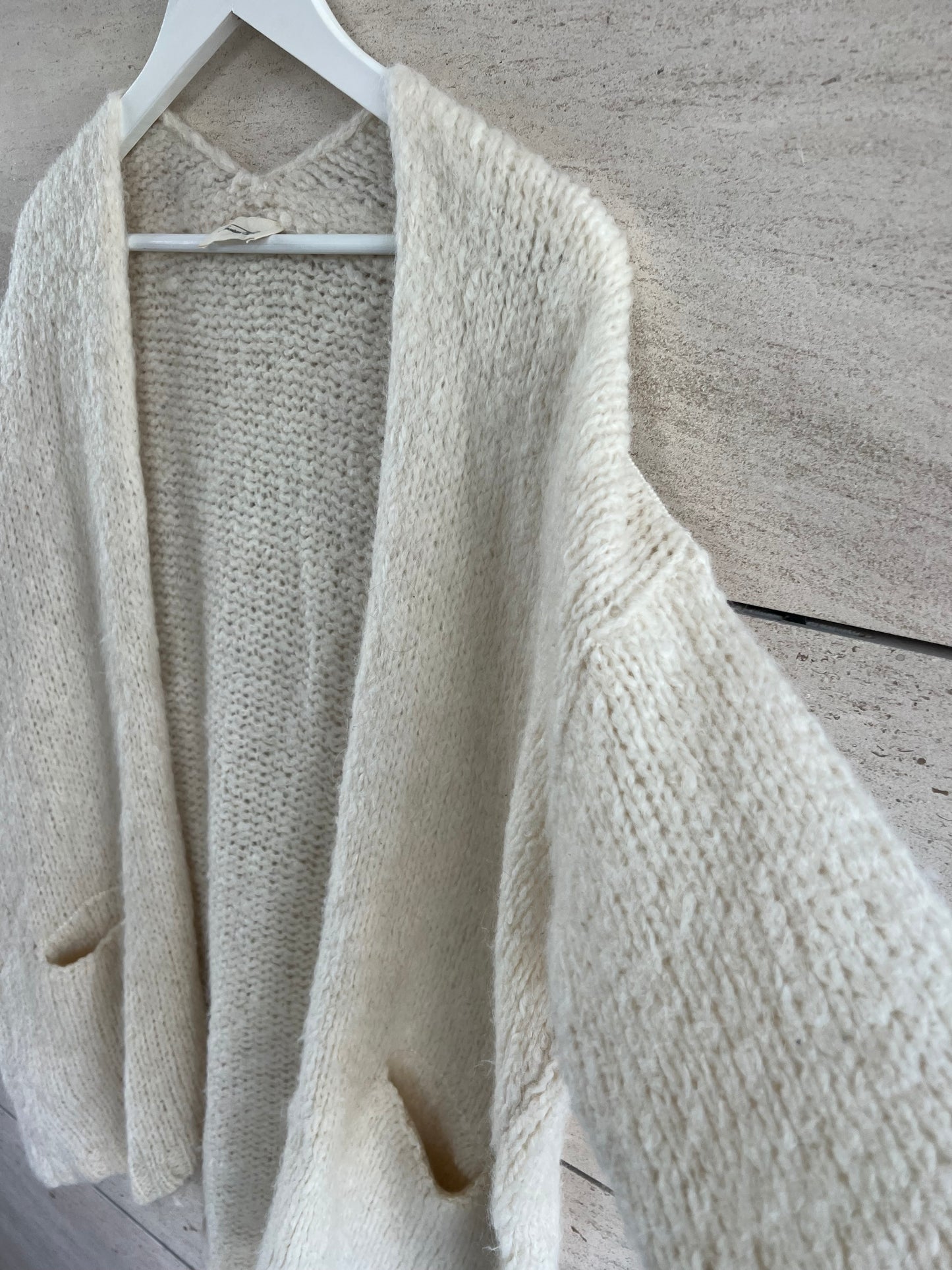 AMERICAN VINTAGE. Cárdigan color crudo con lana. T XS/S