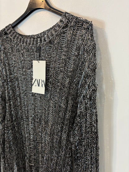 ZARA. Top calado hilos metalizados