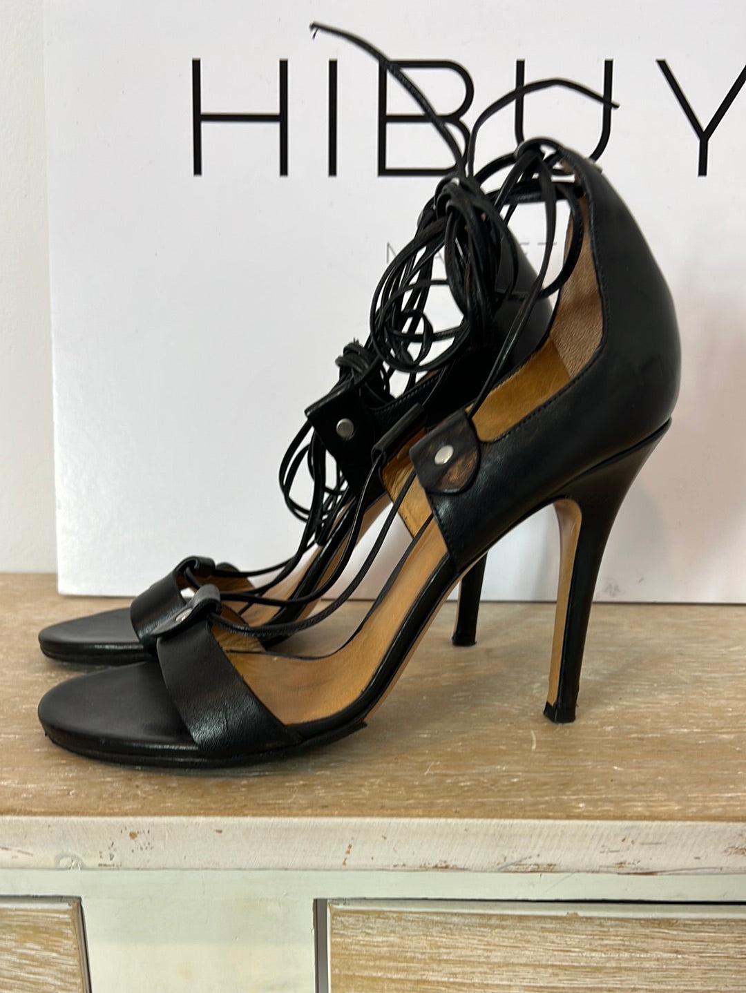 ISABEL MARANT. Sandalia negra tiras T.40