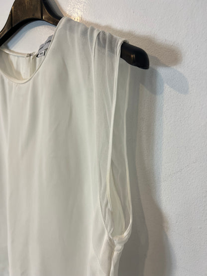 BIMBA Y LOLA. Textured white top. Size XS