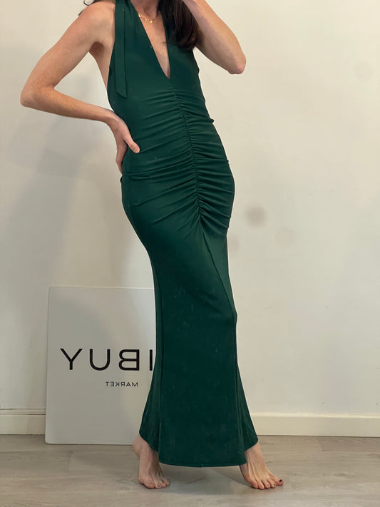 ZARA. Vestido largo verde escote pico