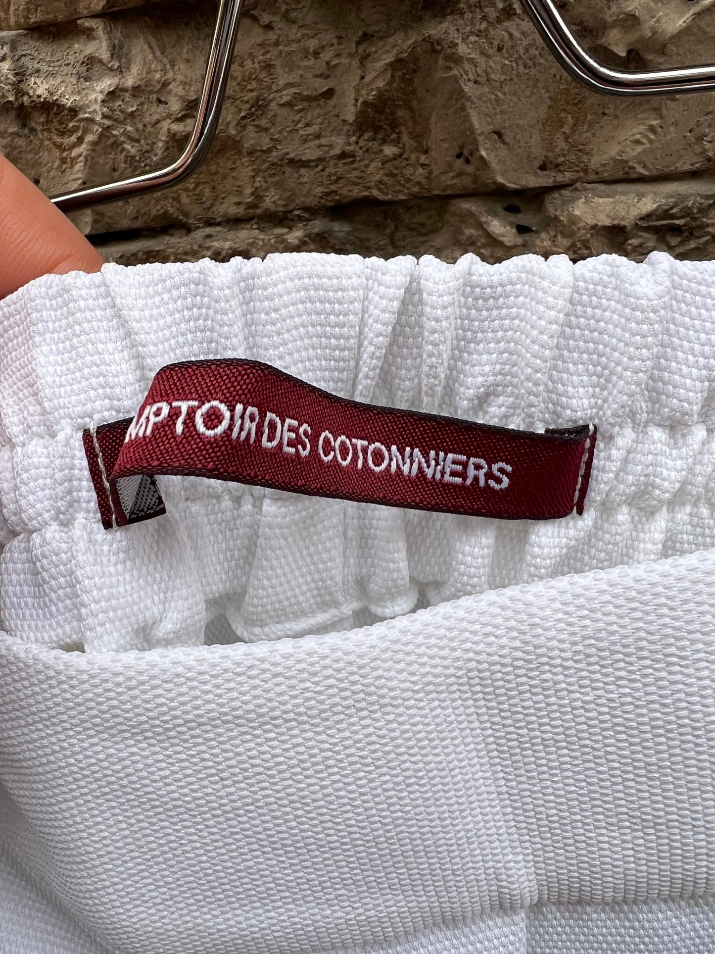 COMPTOIR DES COTONNIERS. Pantalón blanco fluido textura. T 34
