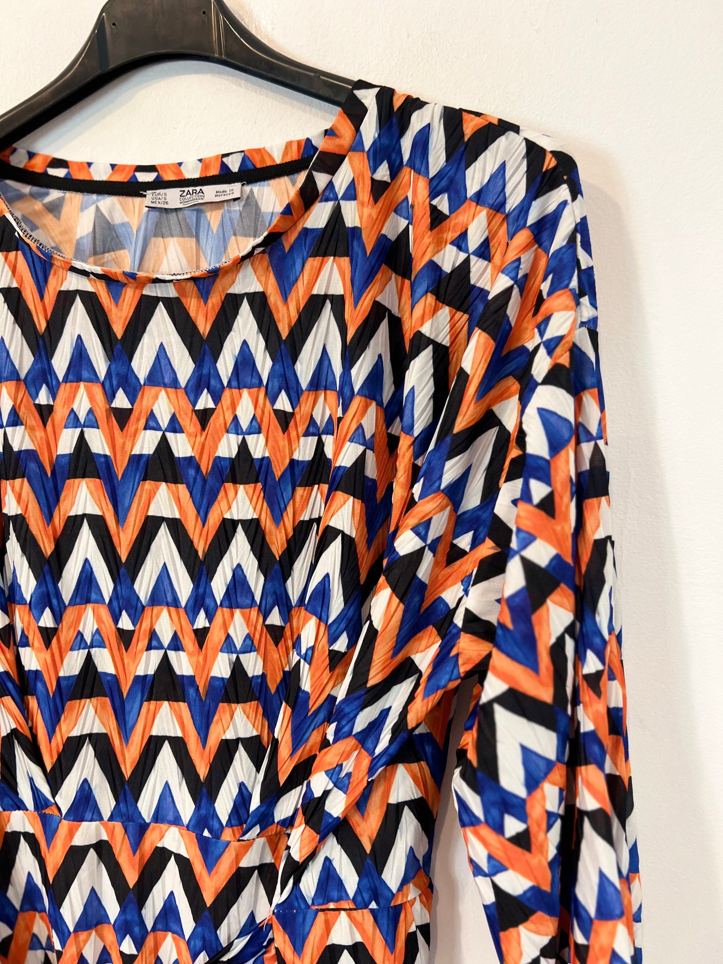 ZARA. Printed midi dress Ts