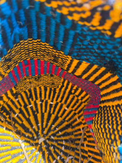 OTRAS. Bolso/cesta hecho a mano