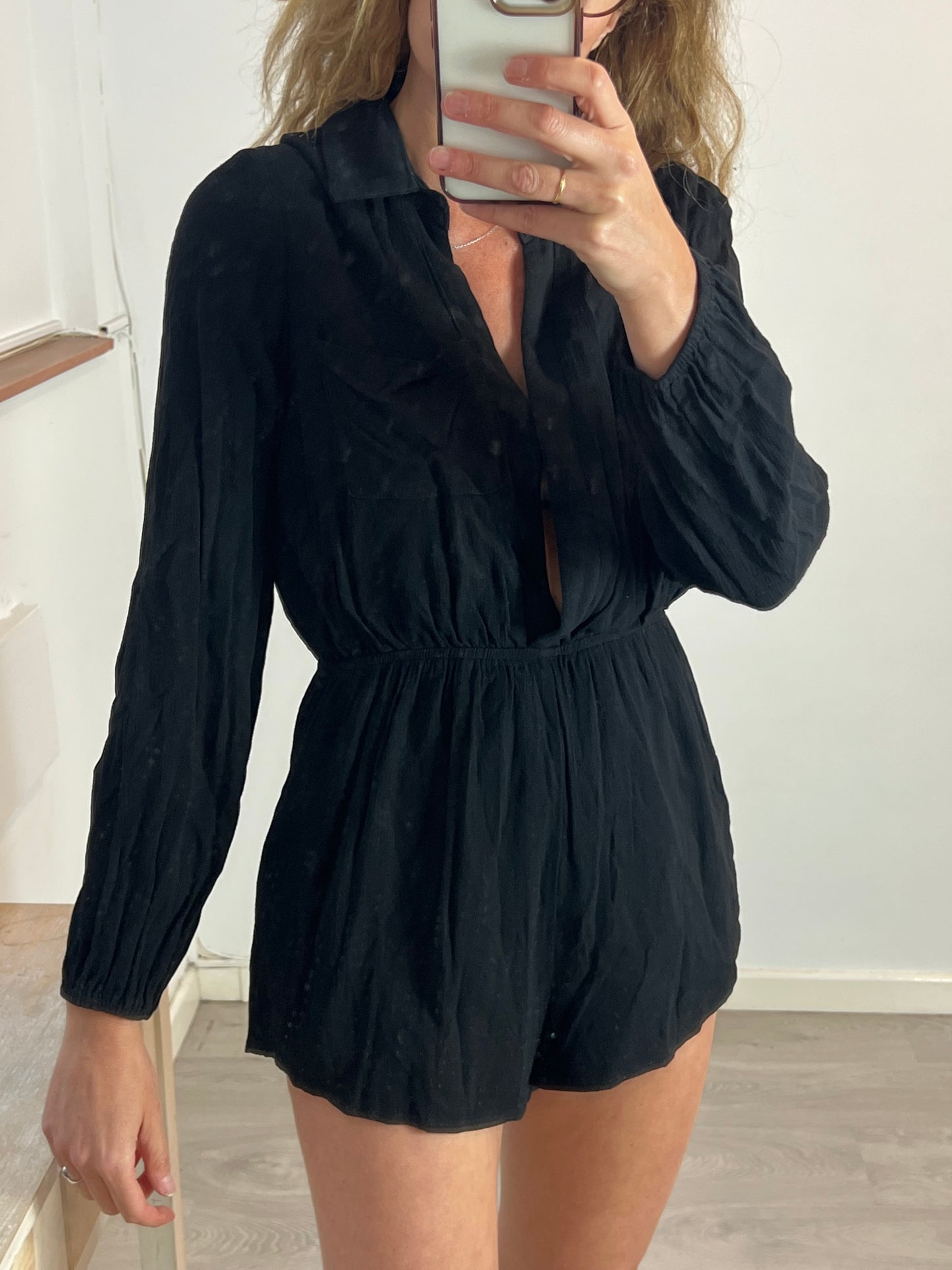 SUPERDOWN. Black open-neck jumpsuit. TL