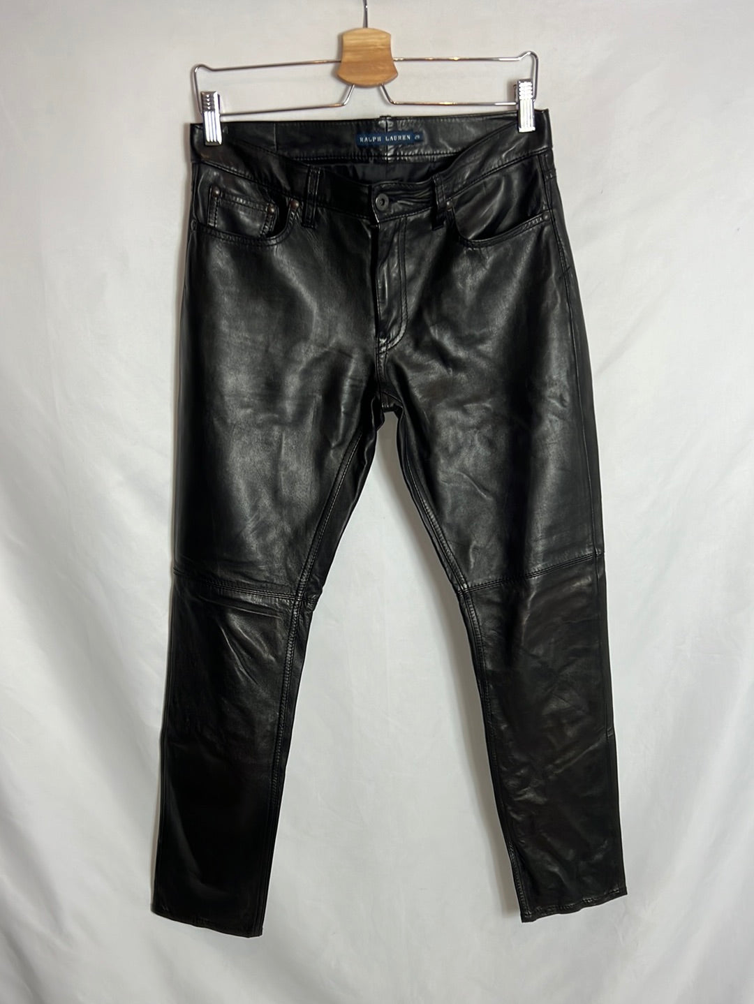 RALPH LAUREN. Black leather trousers with seams. Size 29 (38)