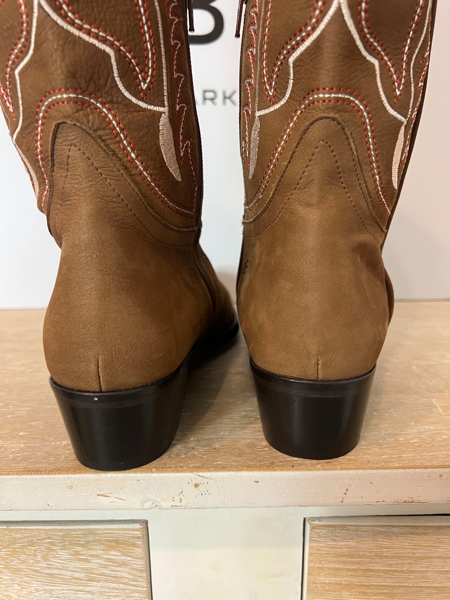 MICUIR. botas camel cowboy T.38