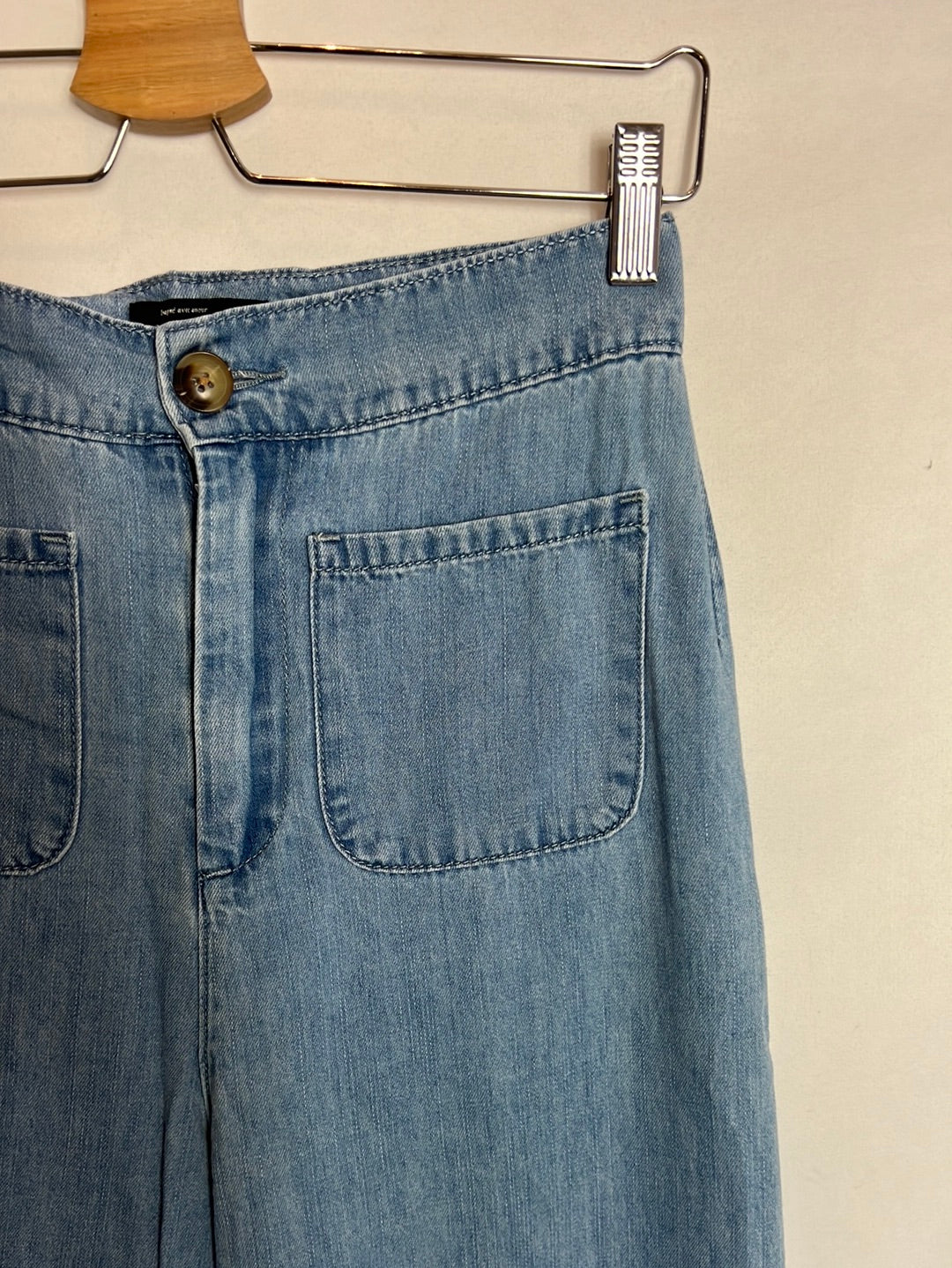 ARTLOVE JEANS. Denim pata ancha bolsillos . T 36