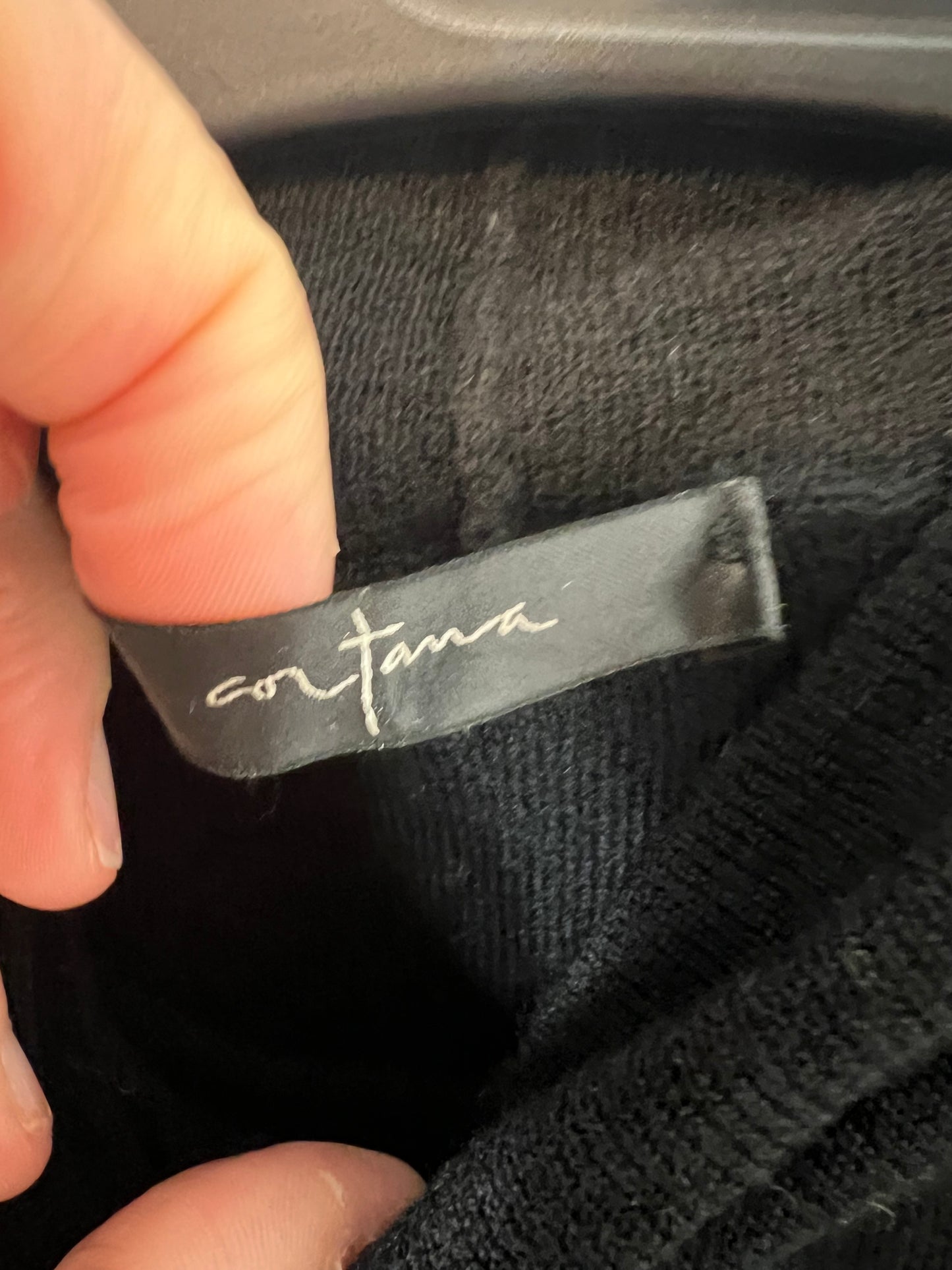 CORTANA. Vestido corto negro lana. T 36