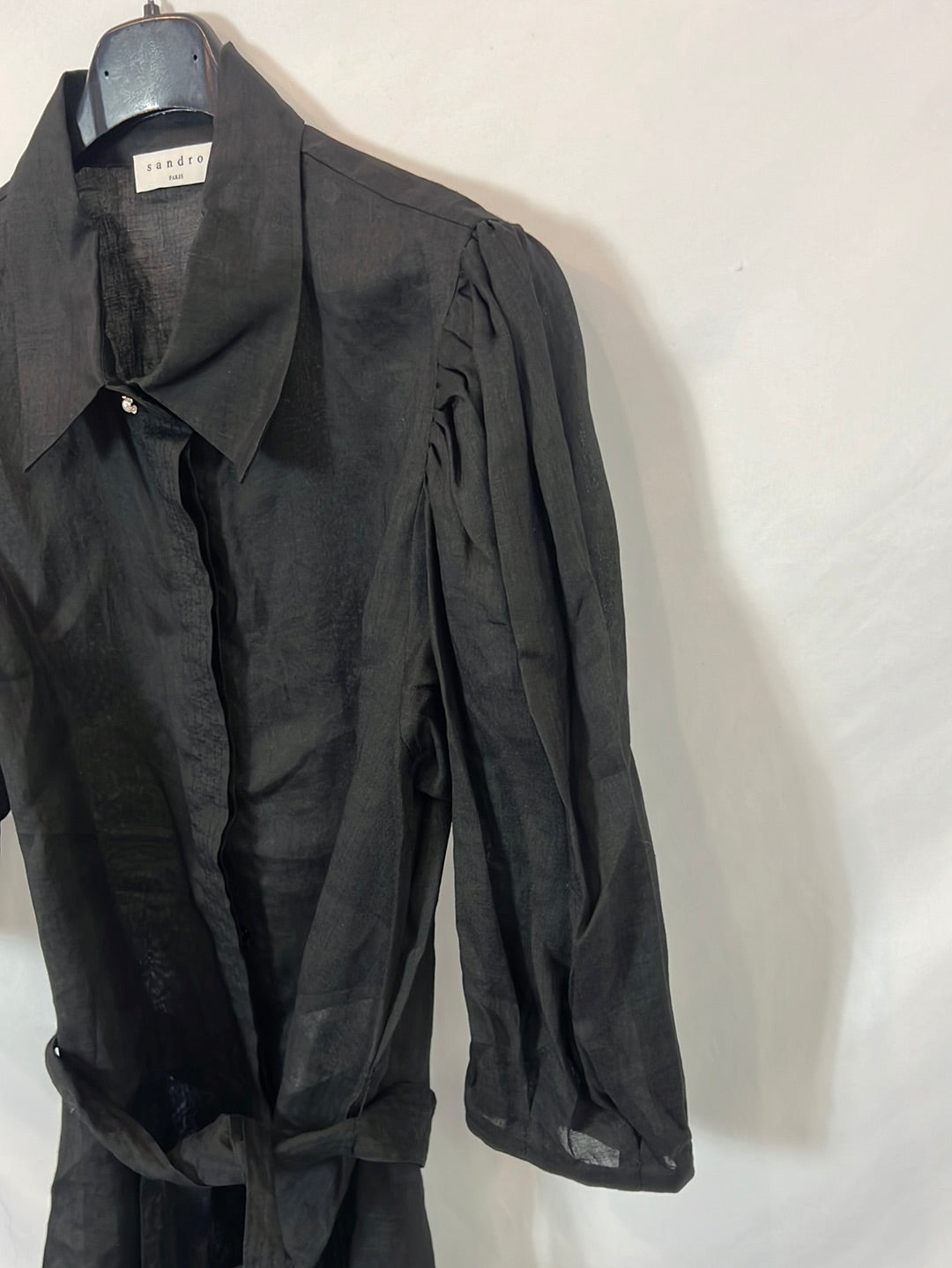 SANDRO. Black blouse with puffed sleeves TM