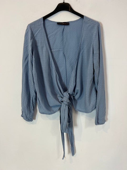 SPINNING TREES. Blue top with Your details(S)