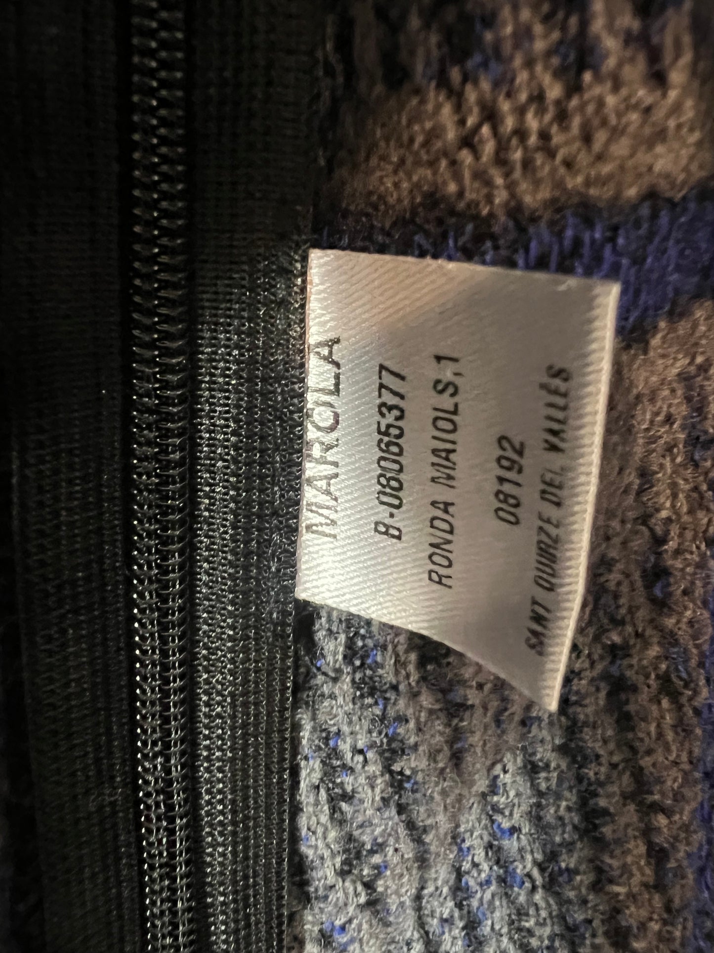 MAROLA. Short checked wool skirt. TS