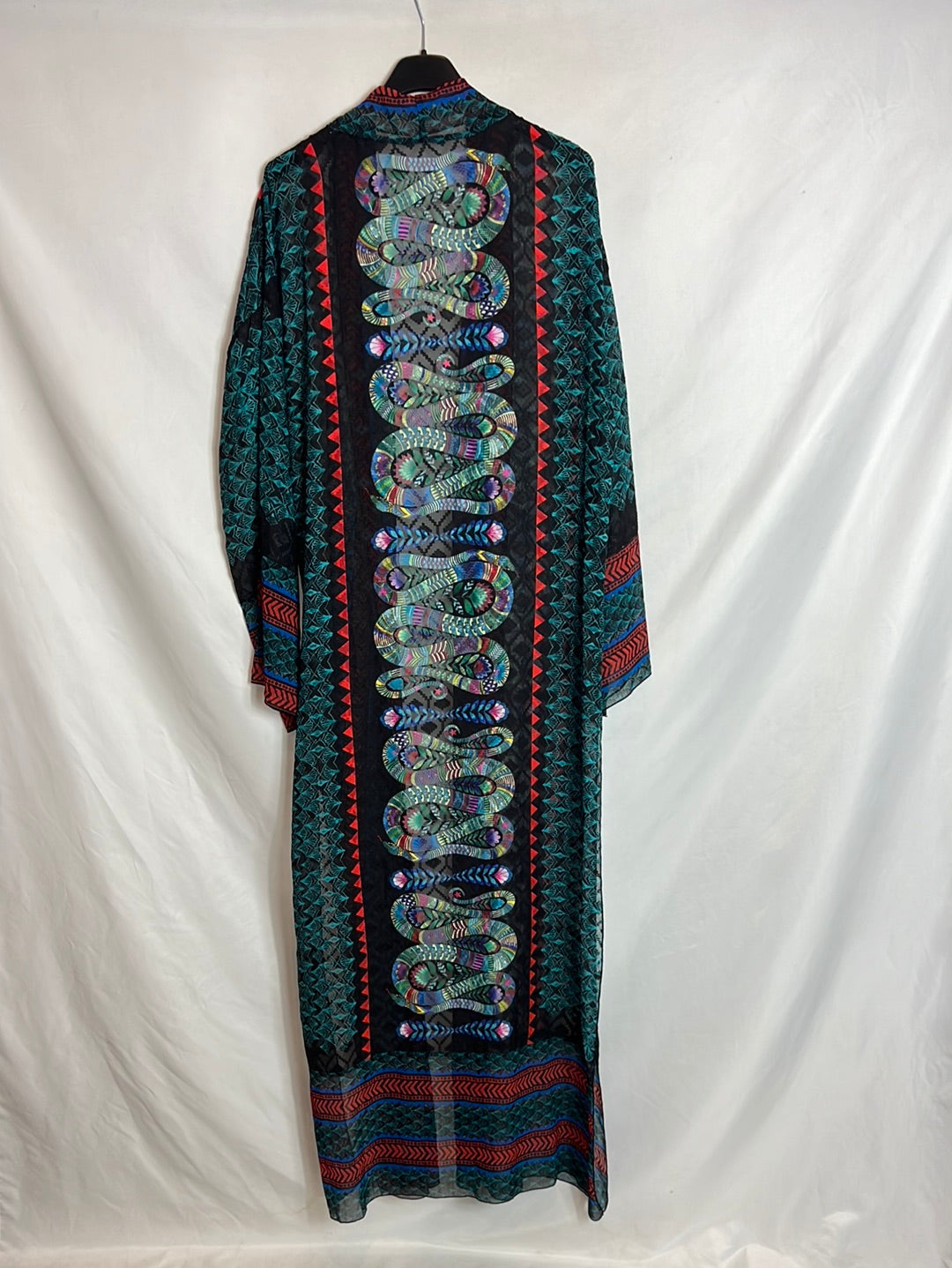 PIN-UP. Kimono largo estampado. T S