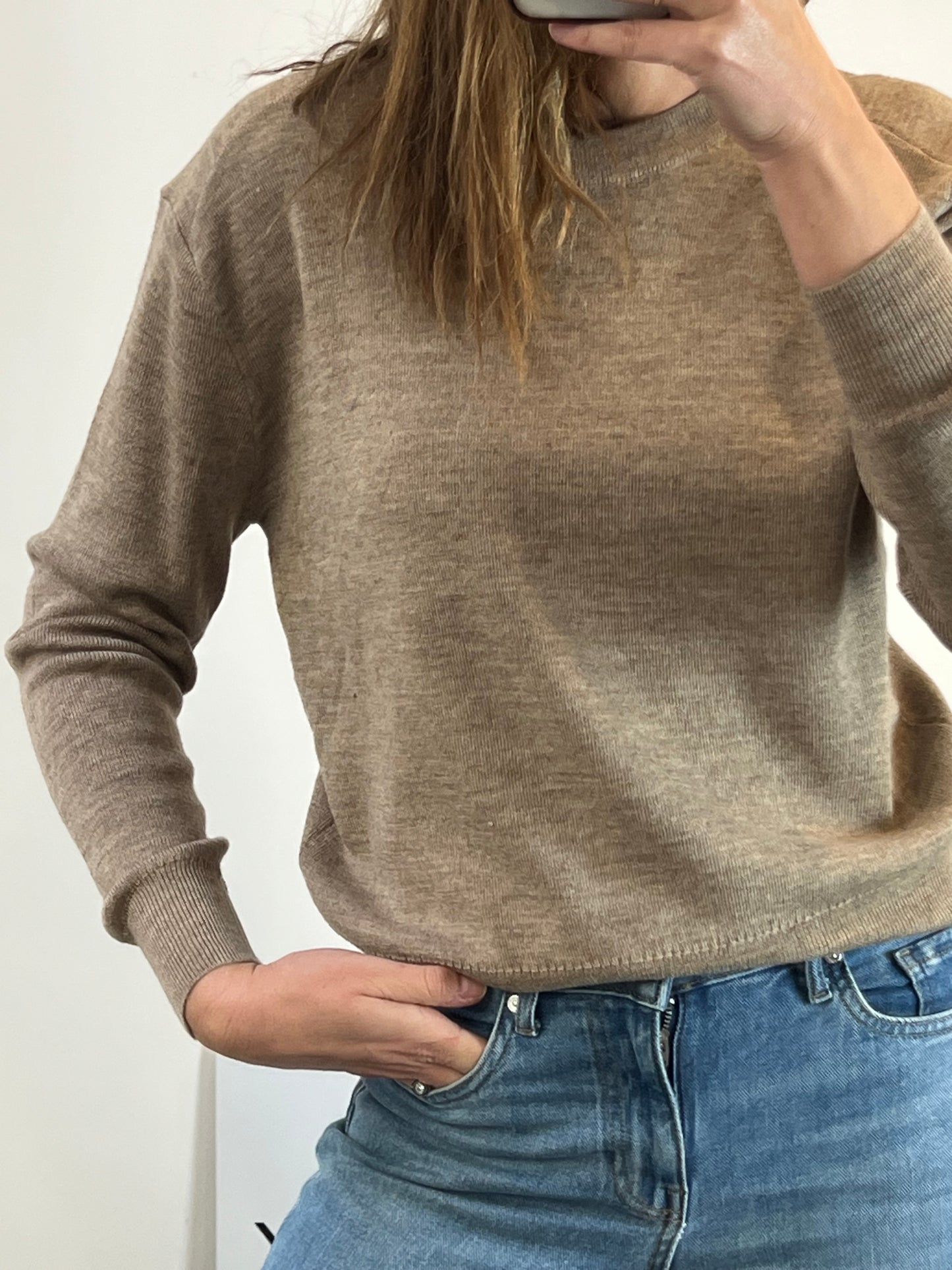 MULAYA. Beige sweater. TS