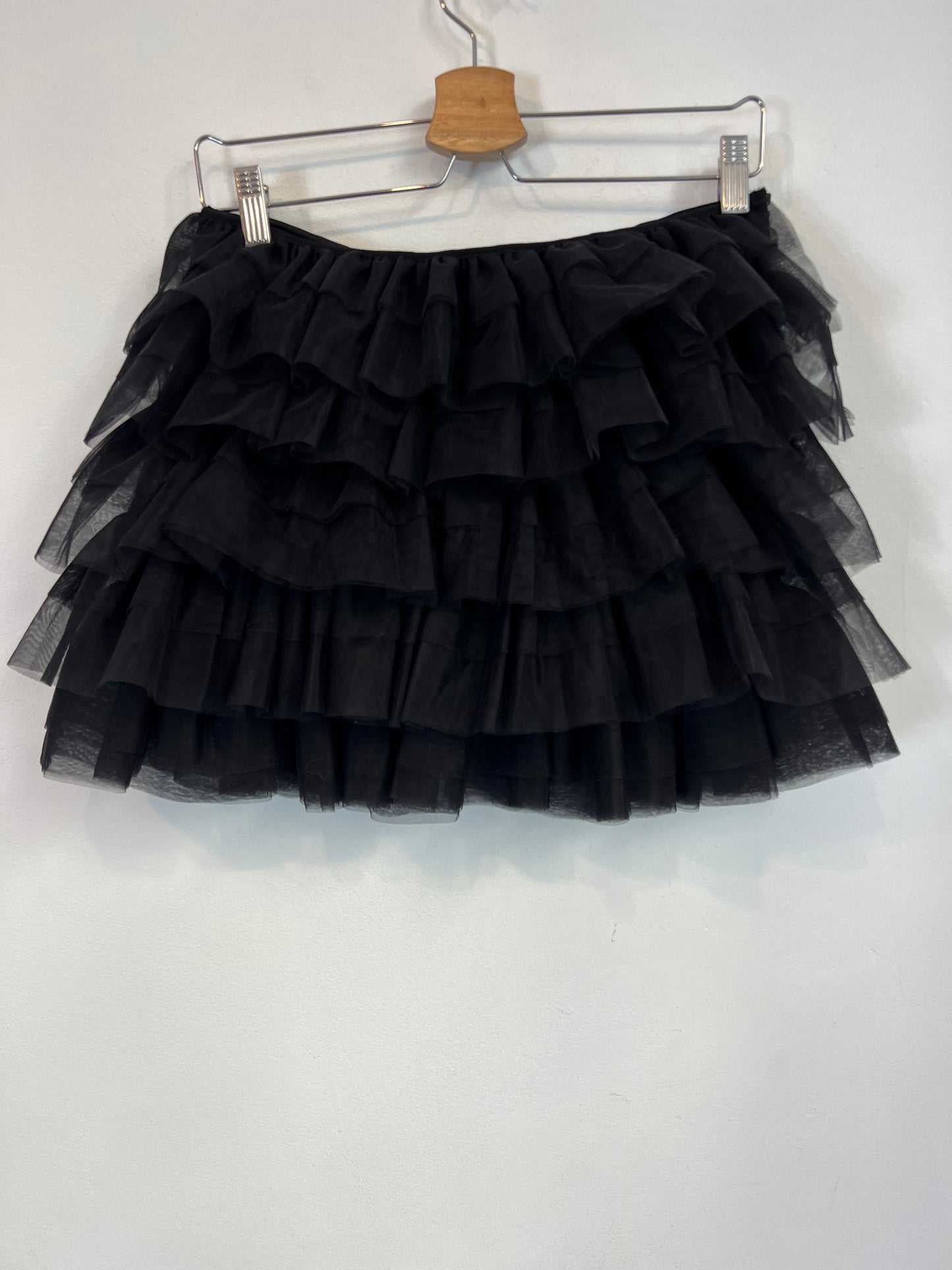 ZARA. Falda negra tull T.xs