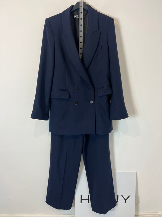 ZARA. Total look blazer y pantalón azul marino. T S