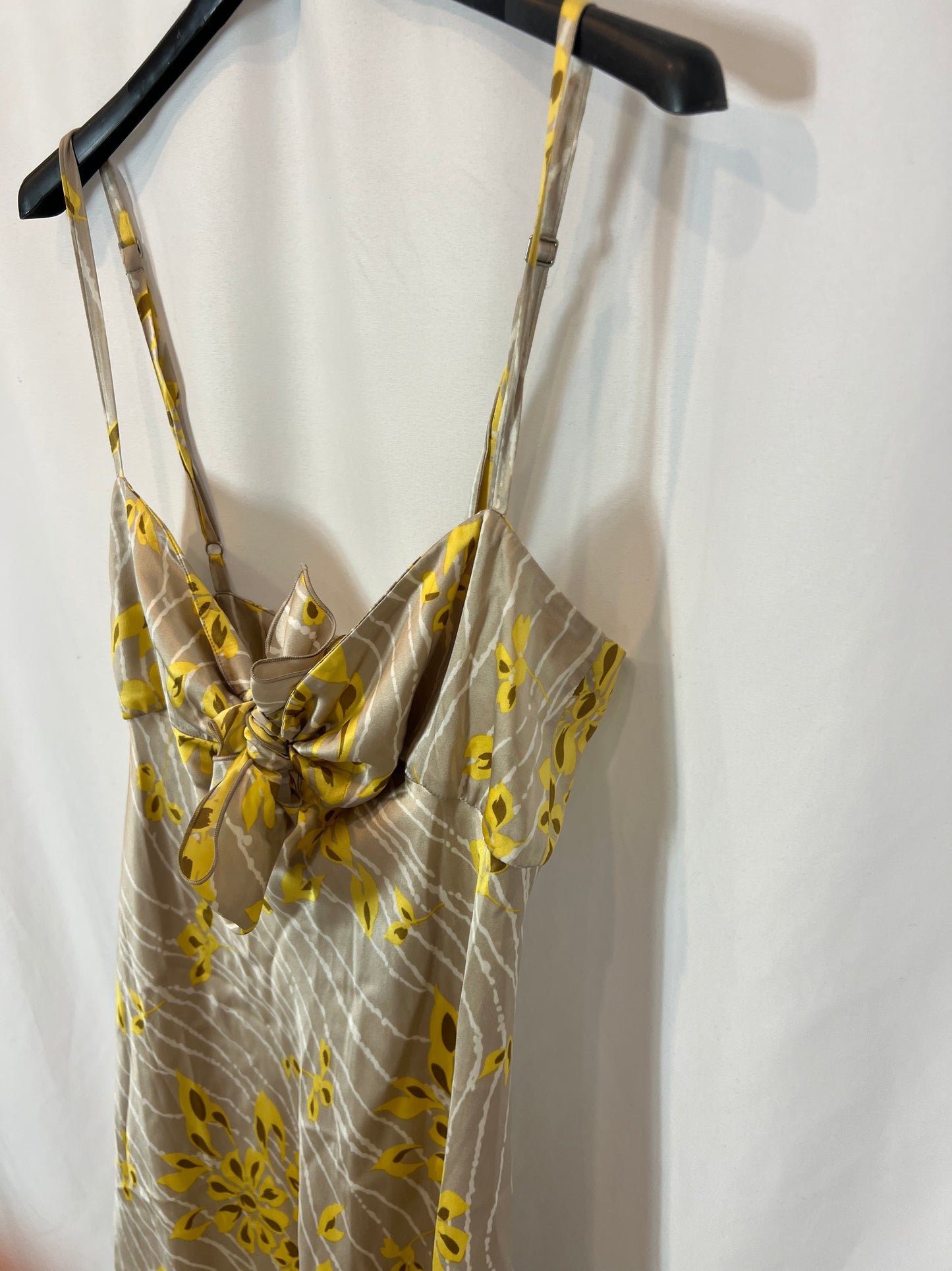 TARA JARMON. Printed silk short dress. Size 38