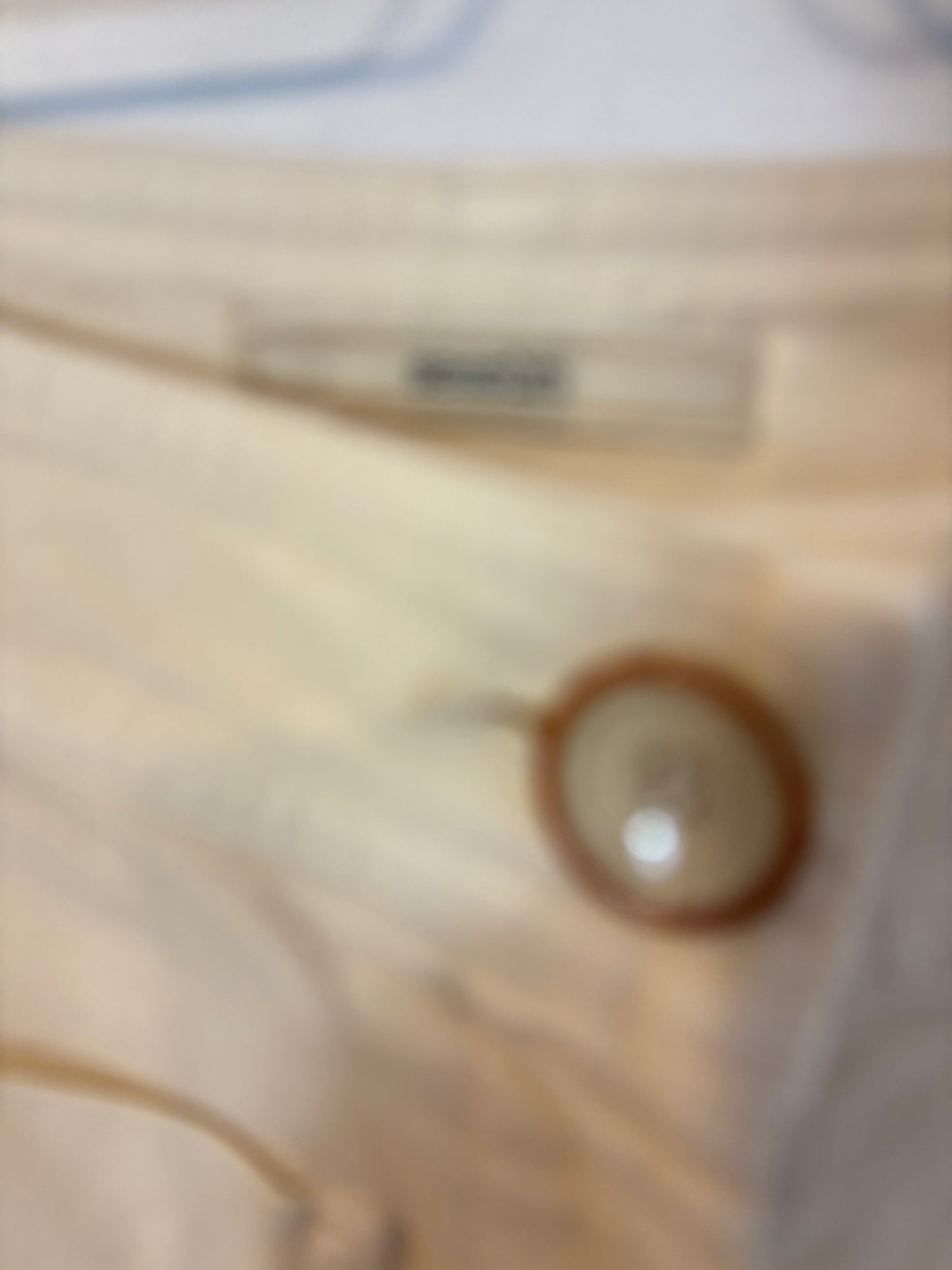 SESSÚN. Denim beige bolsillos