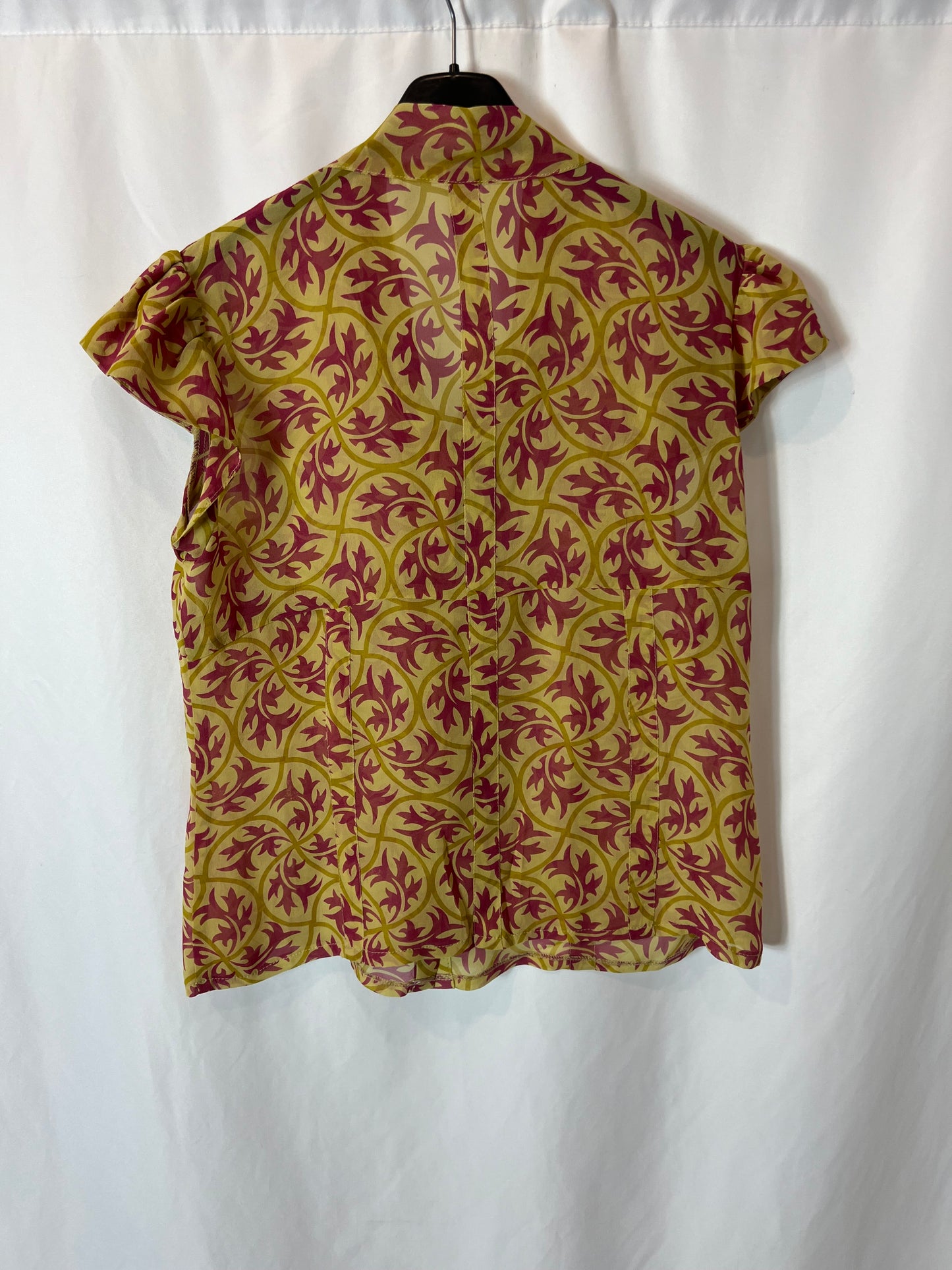 OTRAS. Blusa estampada detalle botones. T 40