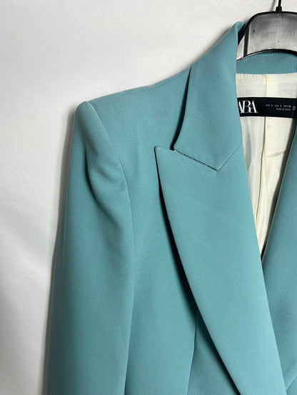 ZARA. Total blazer and trousers look. Size XS/S