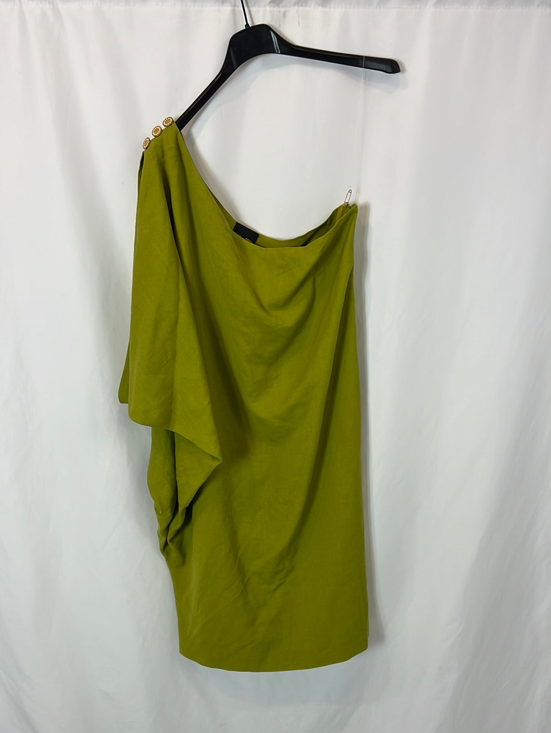FENDI. Asymmetrical green dress. Size 40