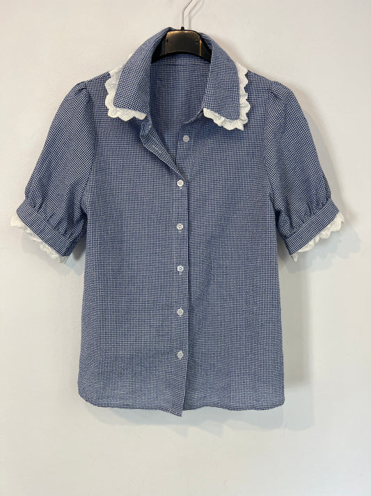 OTHERS. Crochet gingham blouse Yours