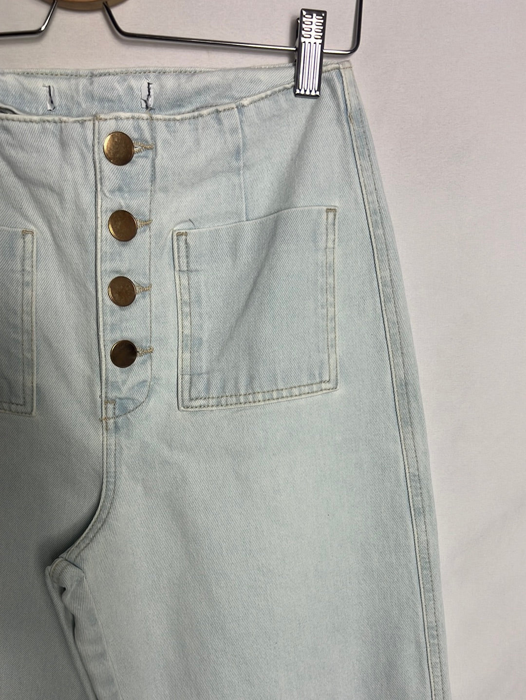 OTRAS. Denim culotte botones dorados. T XS(Tara)