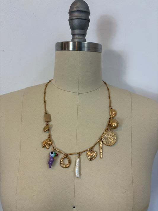 ZARA. Collar dorado colgantes