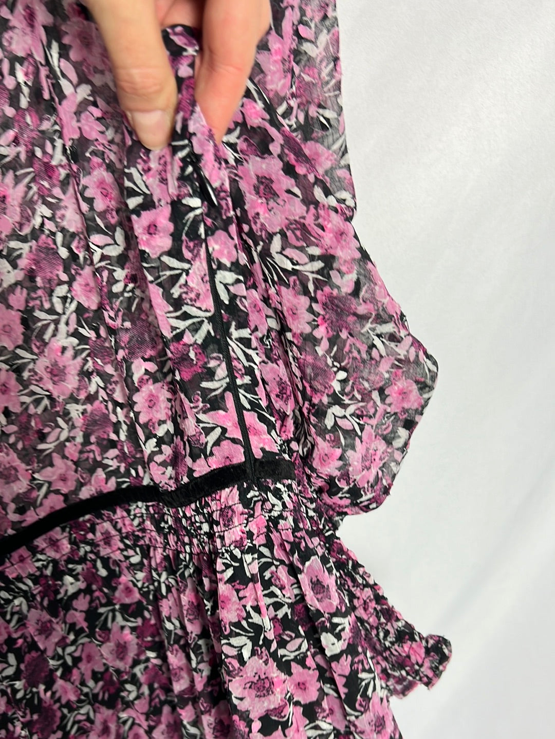 ZARA. Vestido flores midi detalles terciopelo . T S