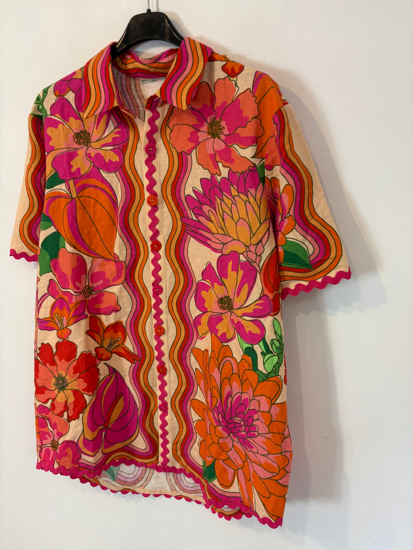 FARM RIO. Conjunto estampado fucsia