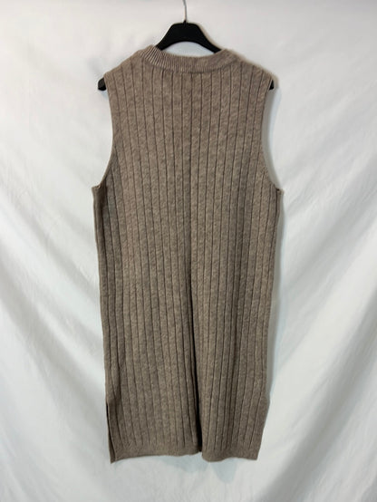 BE COOL. Vestido canalé color topo. T S