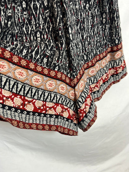 BERSHKA. Printed short jumpsuit. TS