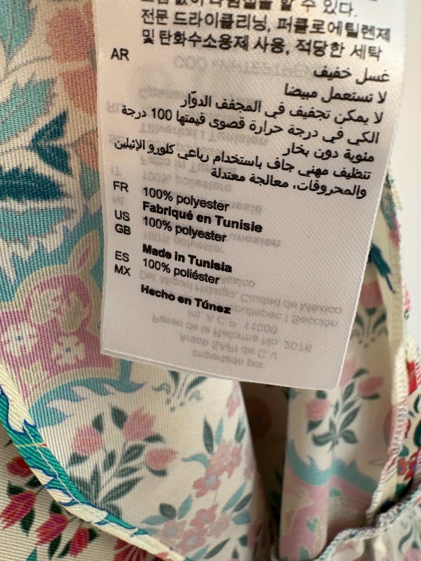 SANDRO. Vestido corto estampado flores