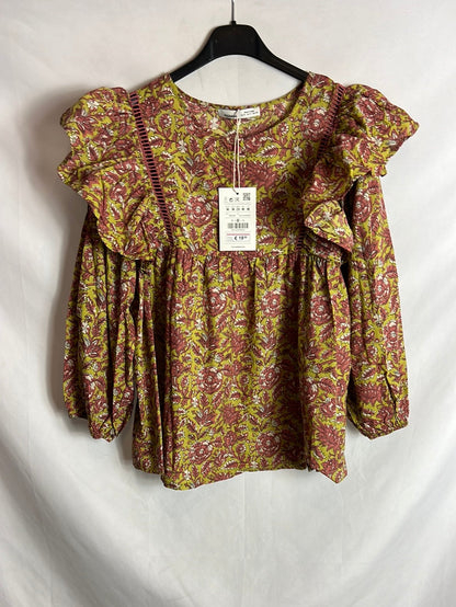 PULL&amp;BEAR. Green blouse with ruffle detail.TM