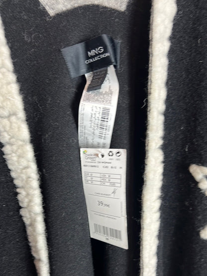 MANGO. Capa negra y beige texturas. T U