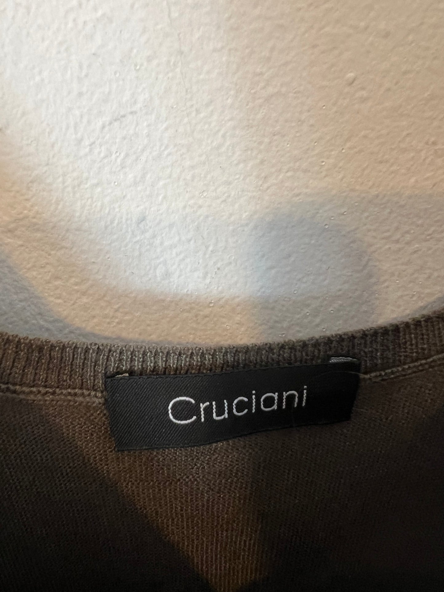 CRUCIANI. Top seda y cashmere verde caza. T 44(M)