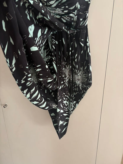 ALEXANDER McQUEEN. Vestido seda palabra de honor
