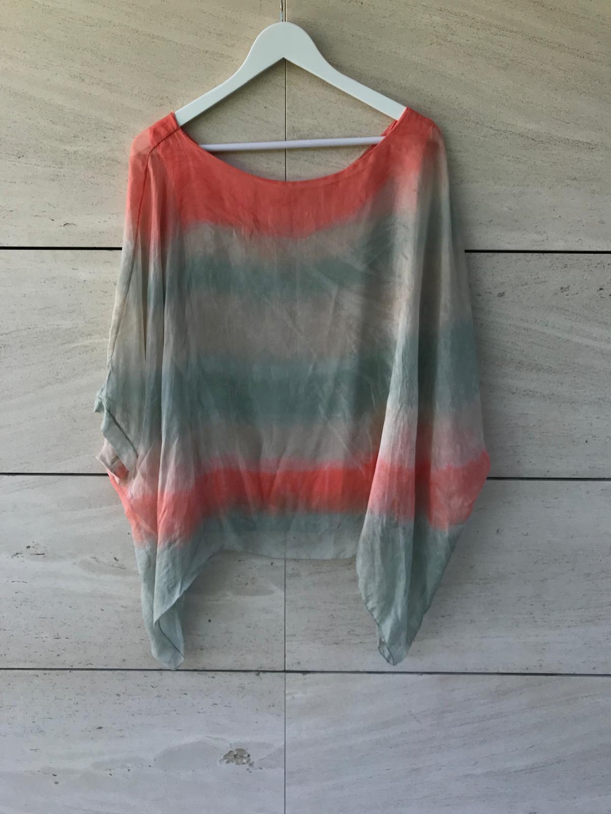 CHERRIES. Flowy purple top. Size XL