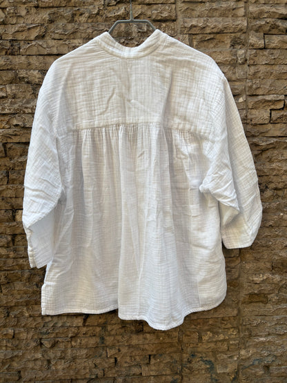 MASSCOB. Blusa blanca algodón