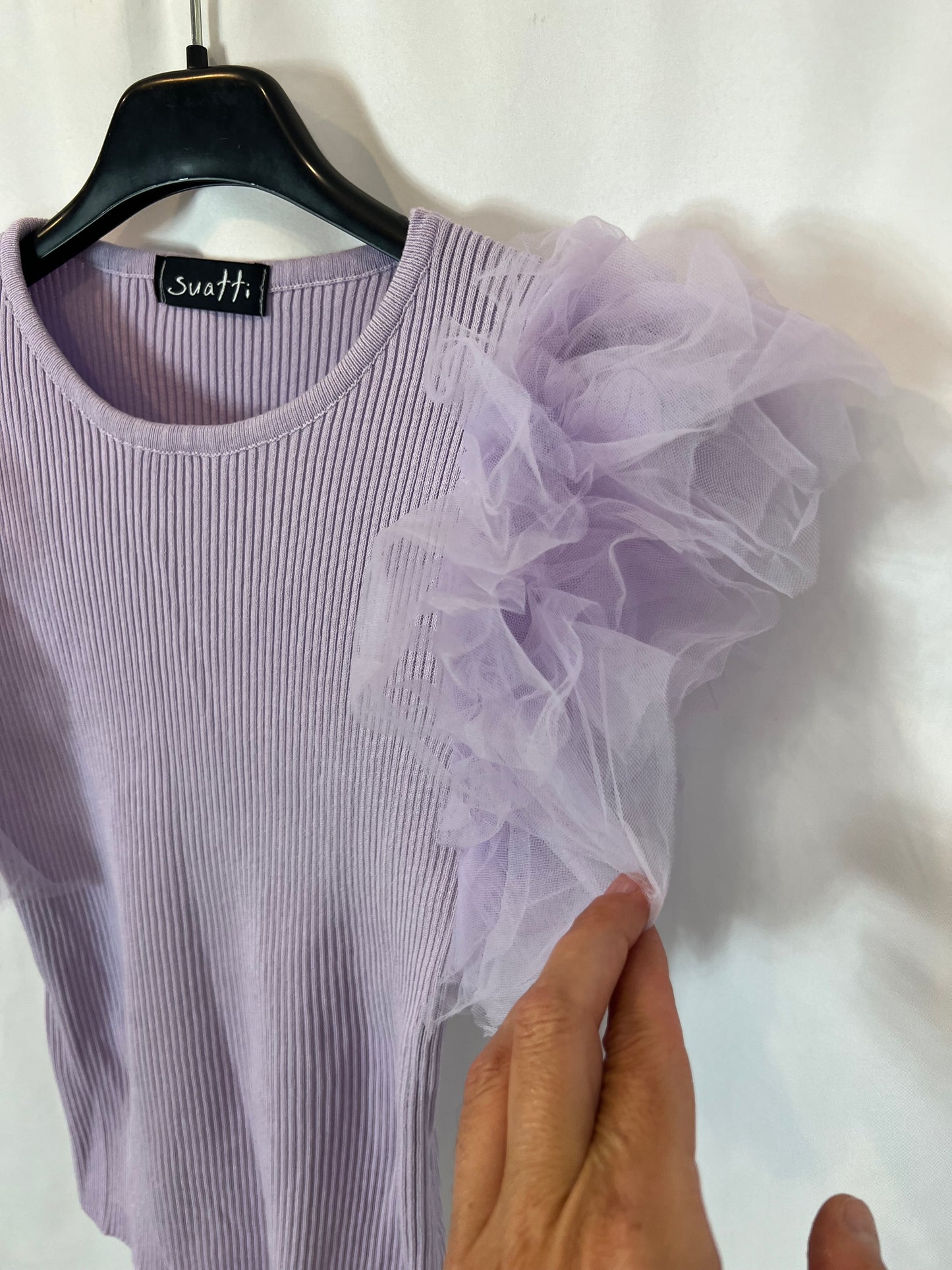 OTRAS. Top malva canalé detalle tul. T S