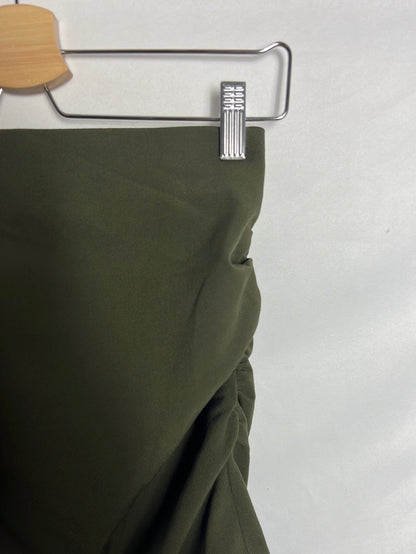 ZARA. Top verde palabra de honor fruncidos. TS